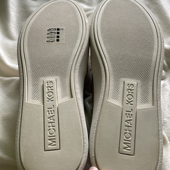 Rose gold slip ons - Picture 3 of 5